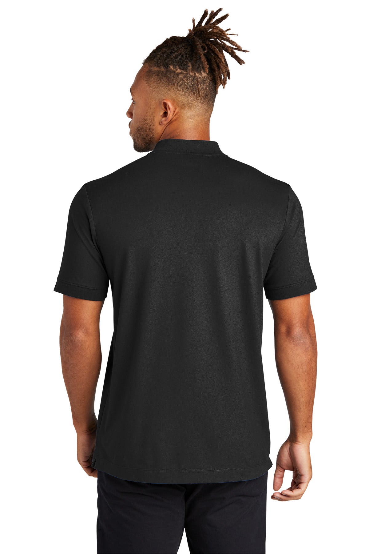 MM1008_deepblack_model_back.jpg