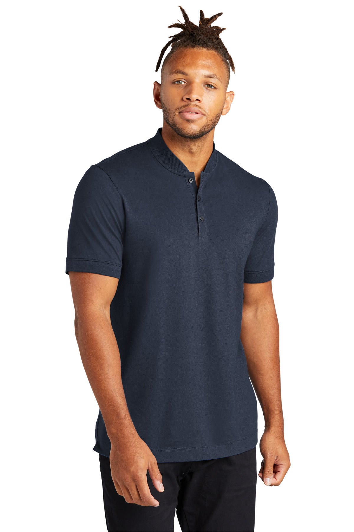 MM1008_nightnavy_model_front.jpg