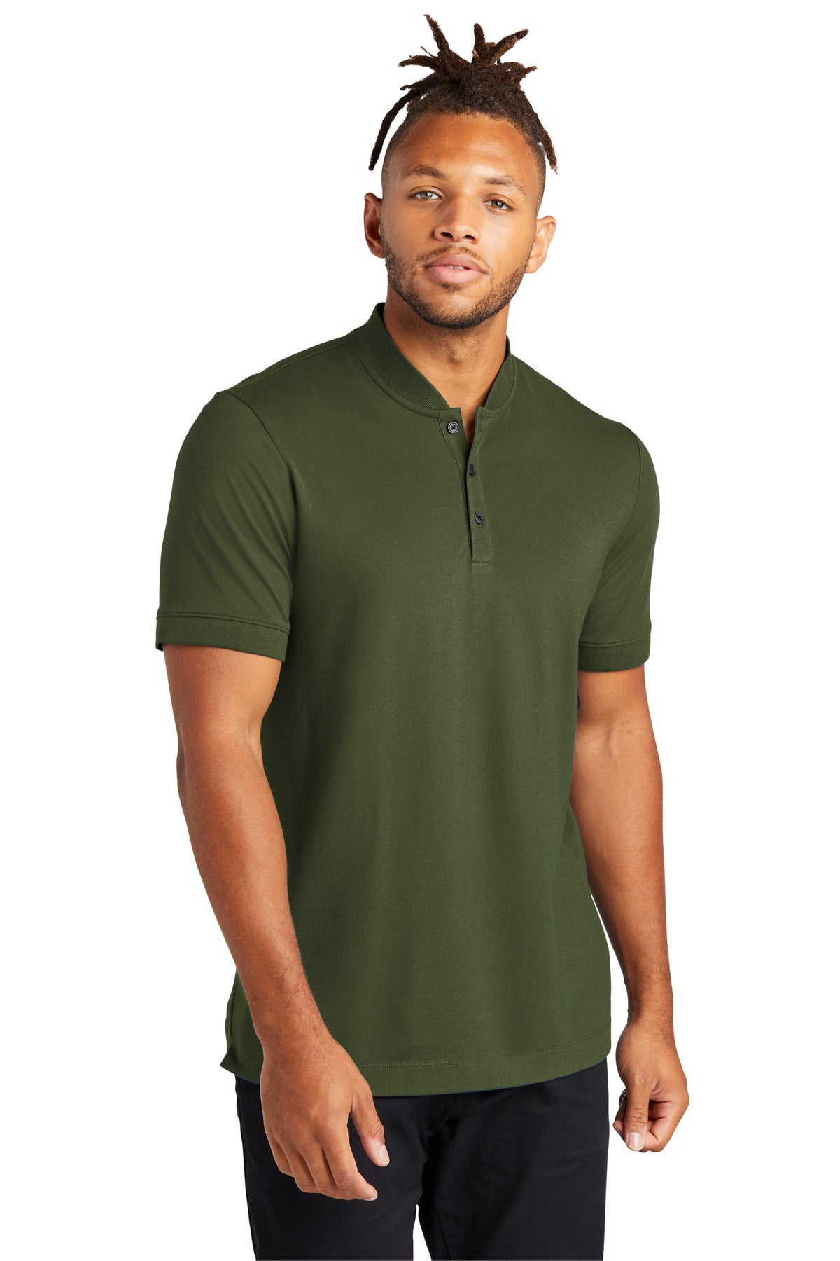 MM1008_townsendgreen_model_front.jpg