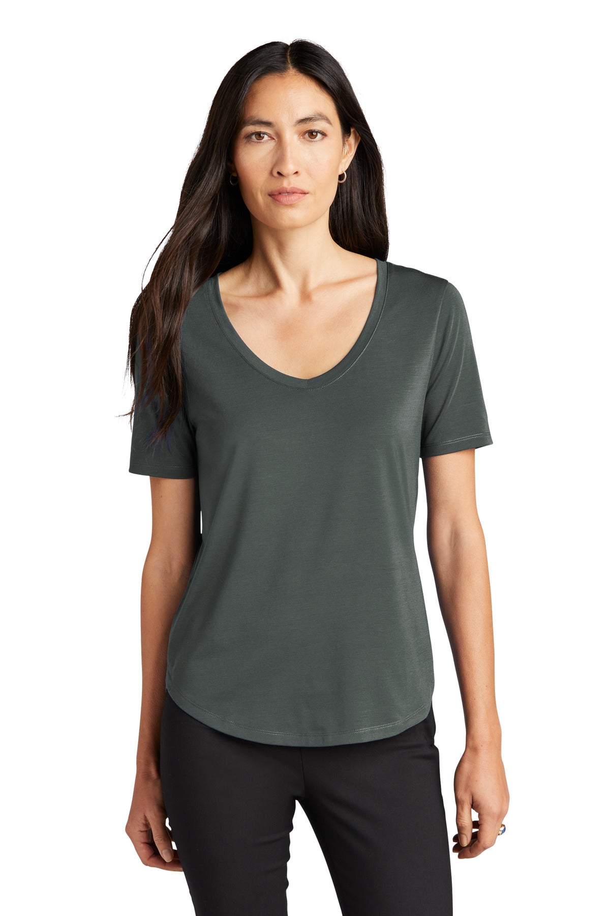 MM1017_anchorgrey_model_front.jpg