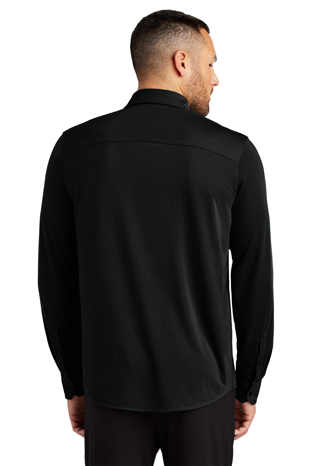 MM1018_DEEPBLACK_Model_Back.jpg