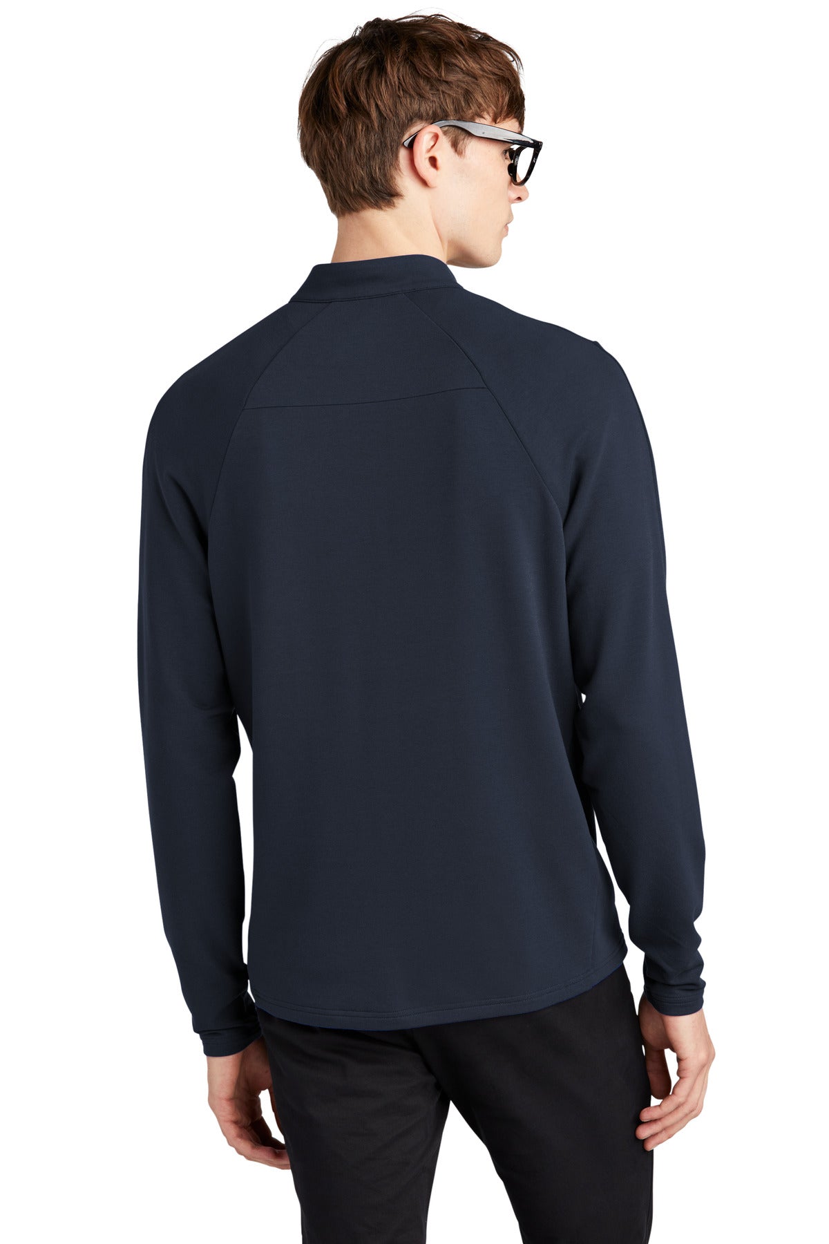 MM3010_nightnavy_model_back.jpg